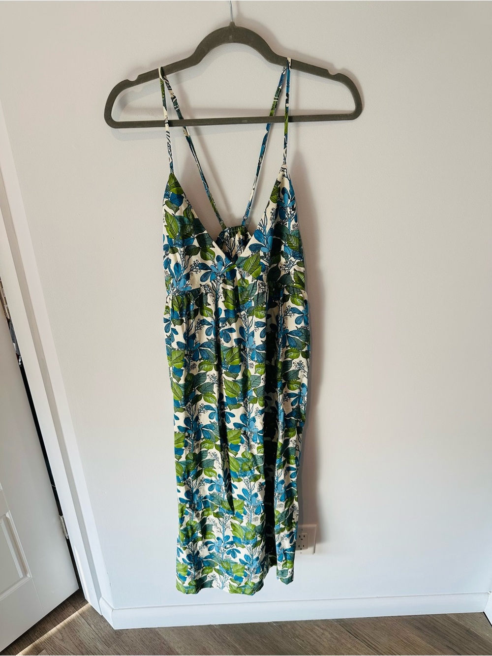 Patagonia Pataloha Strappy Blue and Green Botanical Print Dress